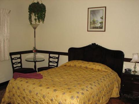 San Jose Costa Rica Hotels - Hotel Santo Tomas