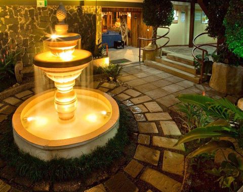 Hotel and Restaurant De Lucia Inn Monteverde Costa Rica
